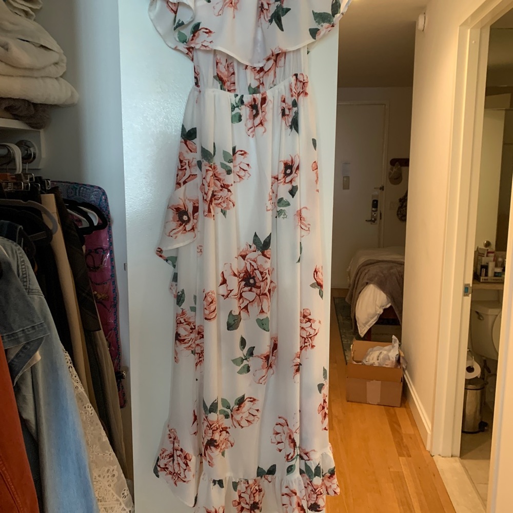 Mimi chica Floral Off the Shoulder Maxi Dres - Picture 2 of 4